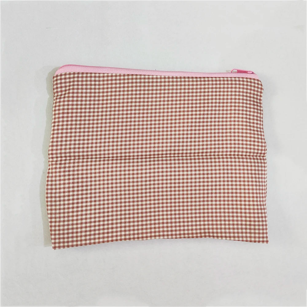 Pochette en tissu zippée vichy visuel rose
