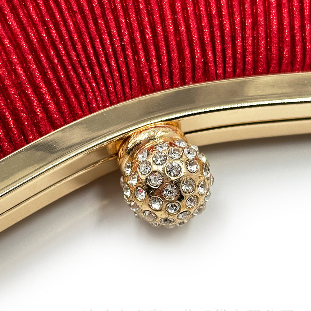 Pochette soirée lady luxe plissée satin détail bouton fermoir or diamant