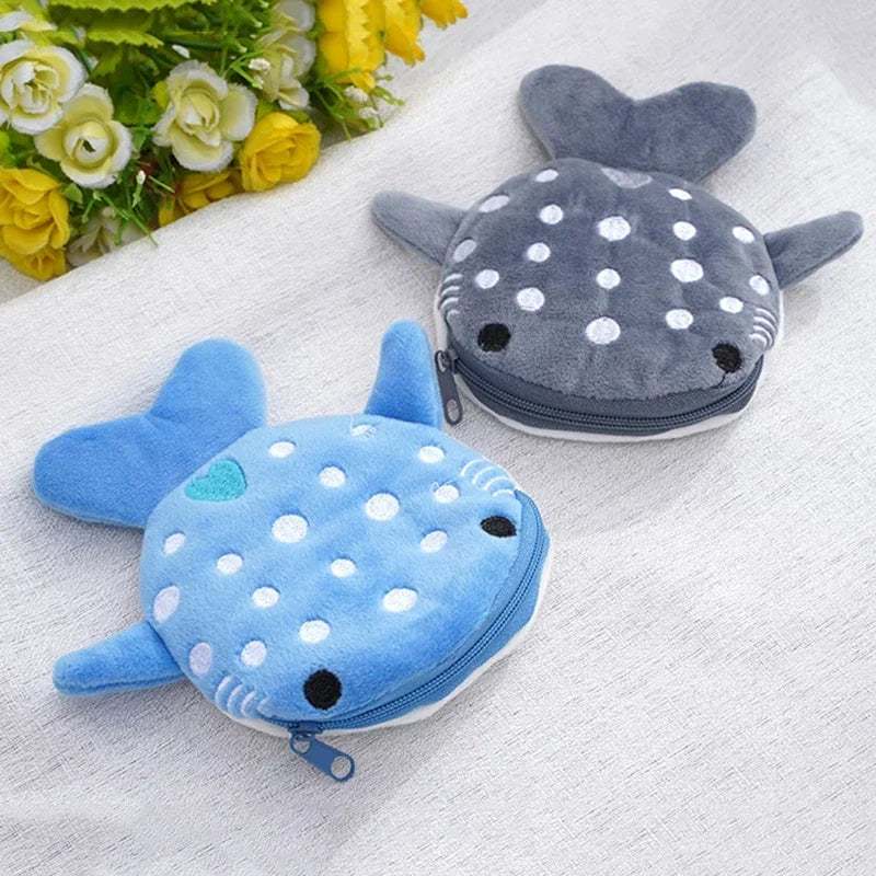 Petite_pochette_requin baleine   bleu ciel  et grise