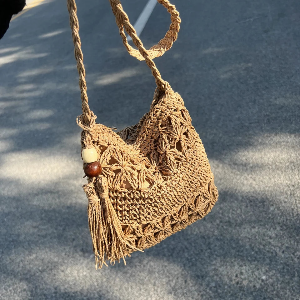 Pochette au crochet macrame naturel   camel bandouliere visuel perles bois visuel exterieur