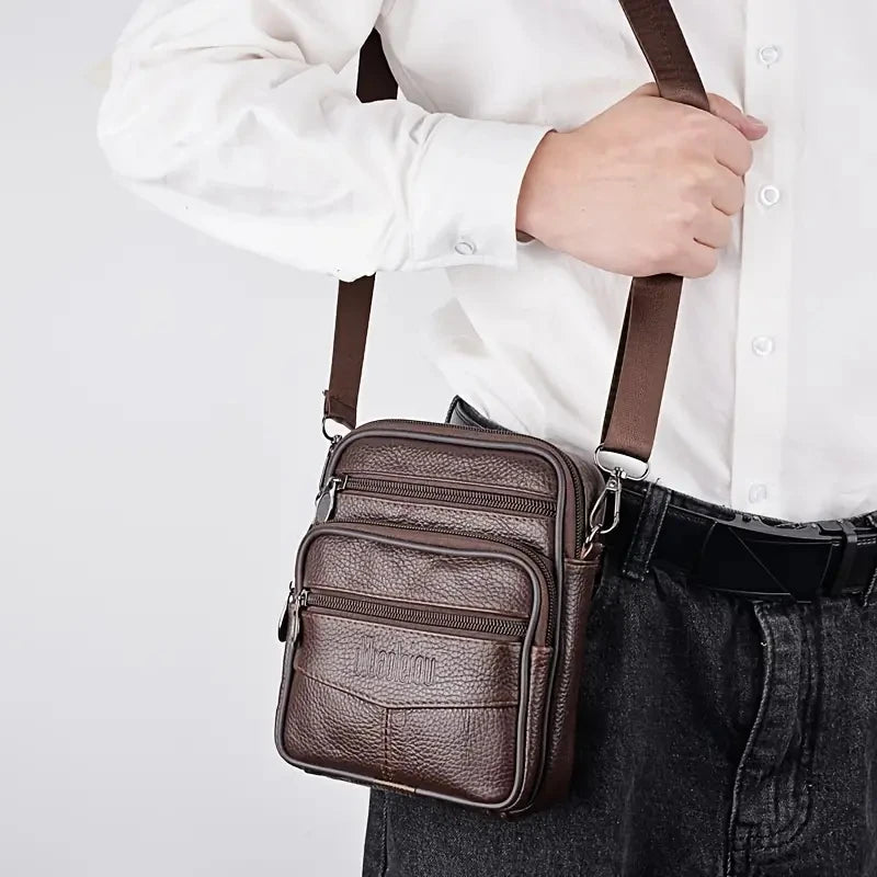 Pochette bandoulière porté épaule