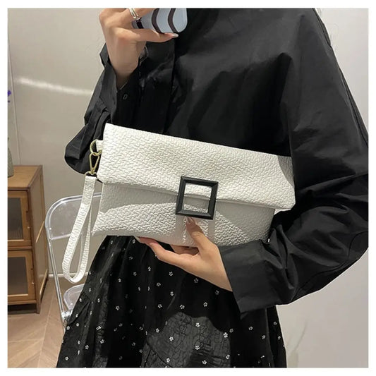 Pochette blanche femme