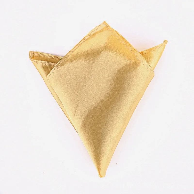 Pochette dans costume or dorée