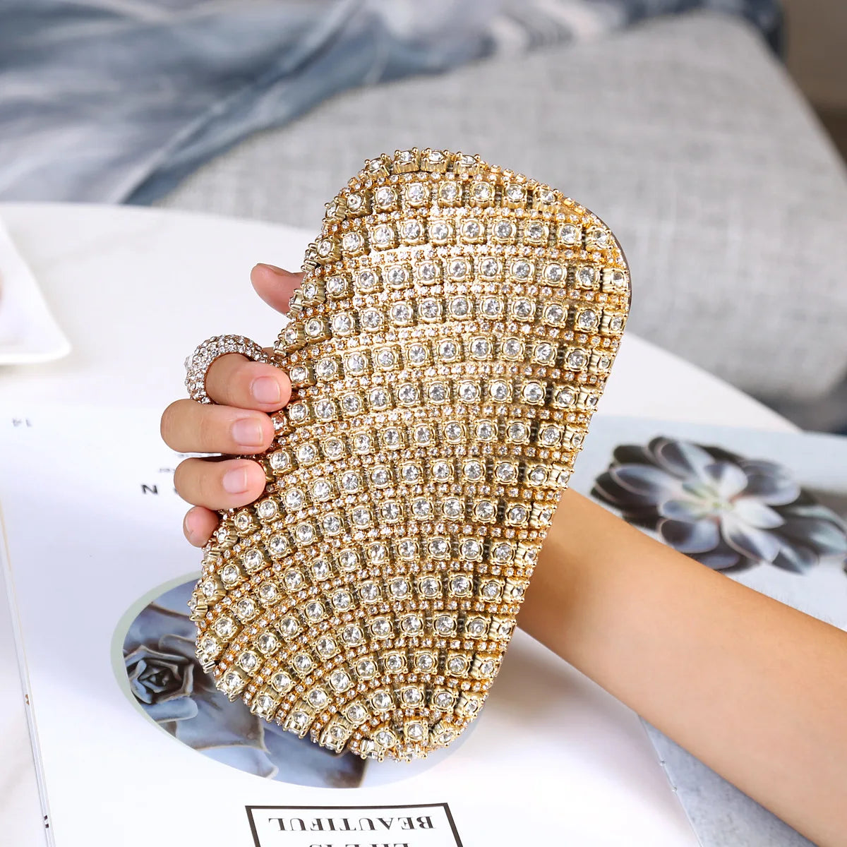 Pochette doré  or et  diamant 
