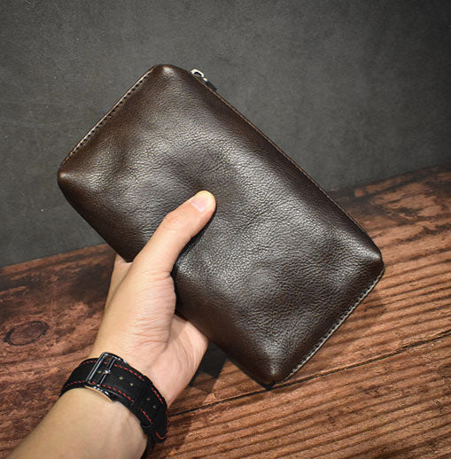 Pochette en cuir veritable dragonne prise en main marron