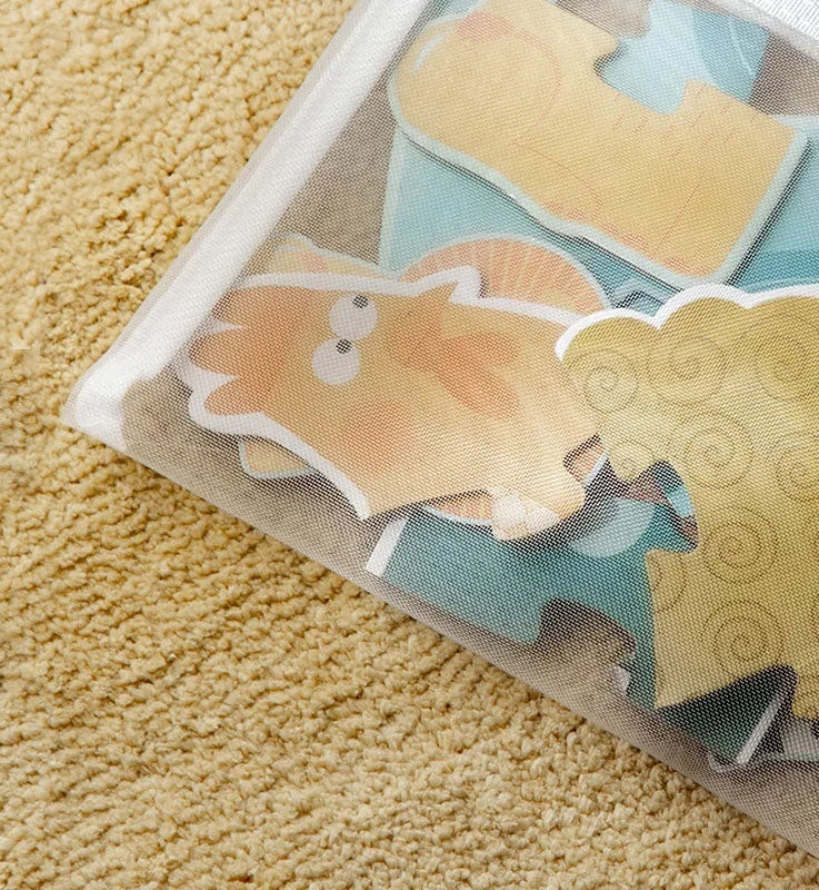 Pochette en plastique transparent détail