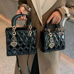 Pochette femme luxe - Vignette | La Maison de la Pochette