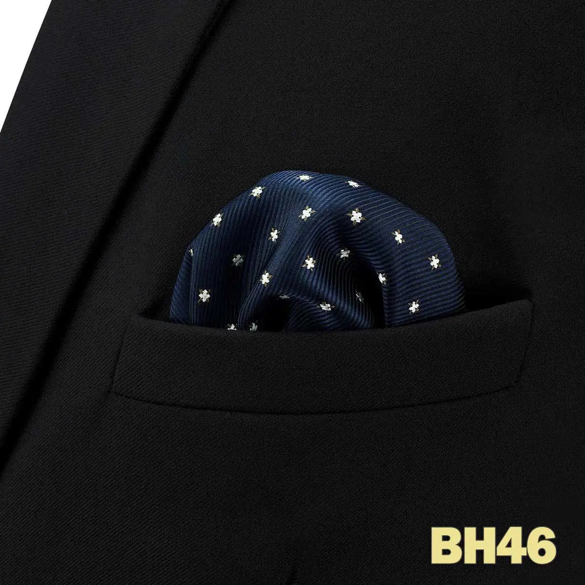 Pochette homme costume fond bleu nuit fleurs etoile blanche