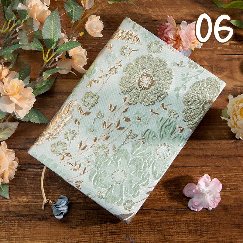 Pochette livre artistique cosmos   vert pastel et doree