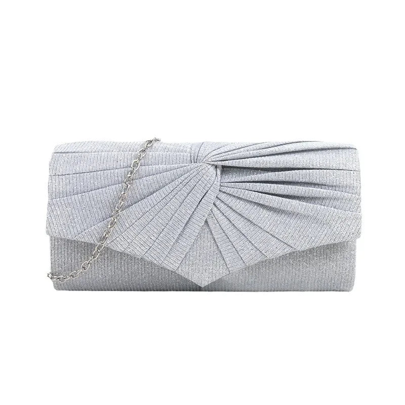 Pochette luxe soiree argent avec bandouliere chainette visuel face endroit