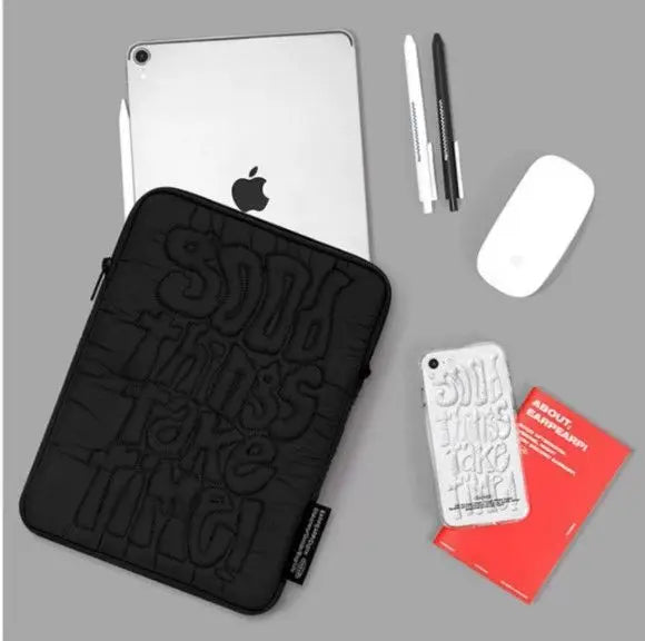 Pochette pour ordinateur 14 pouces visuel  noir Ipad