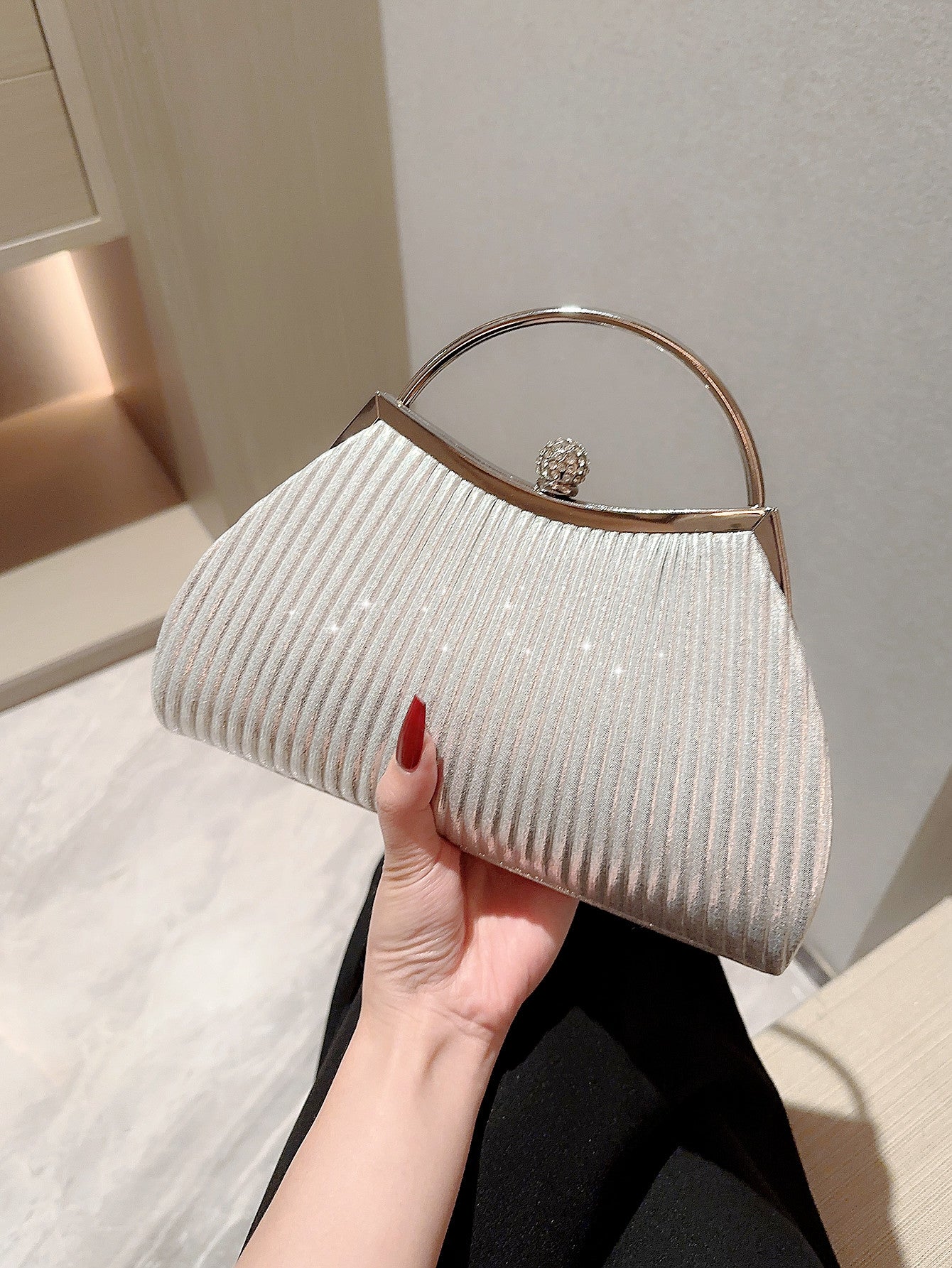 Pochette soirée lady luxe plissée satin Argent visuel 2