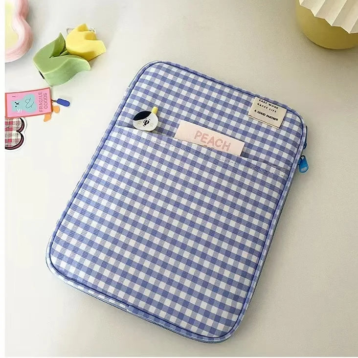 Pochette tablette Vichy bleu 