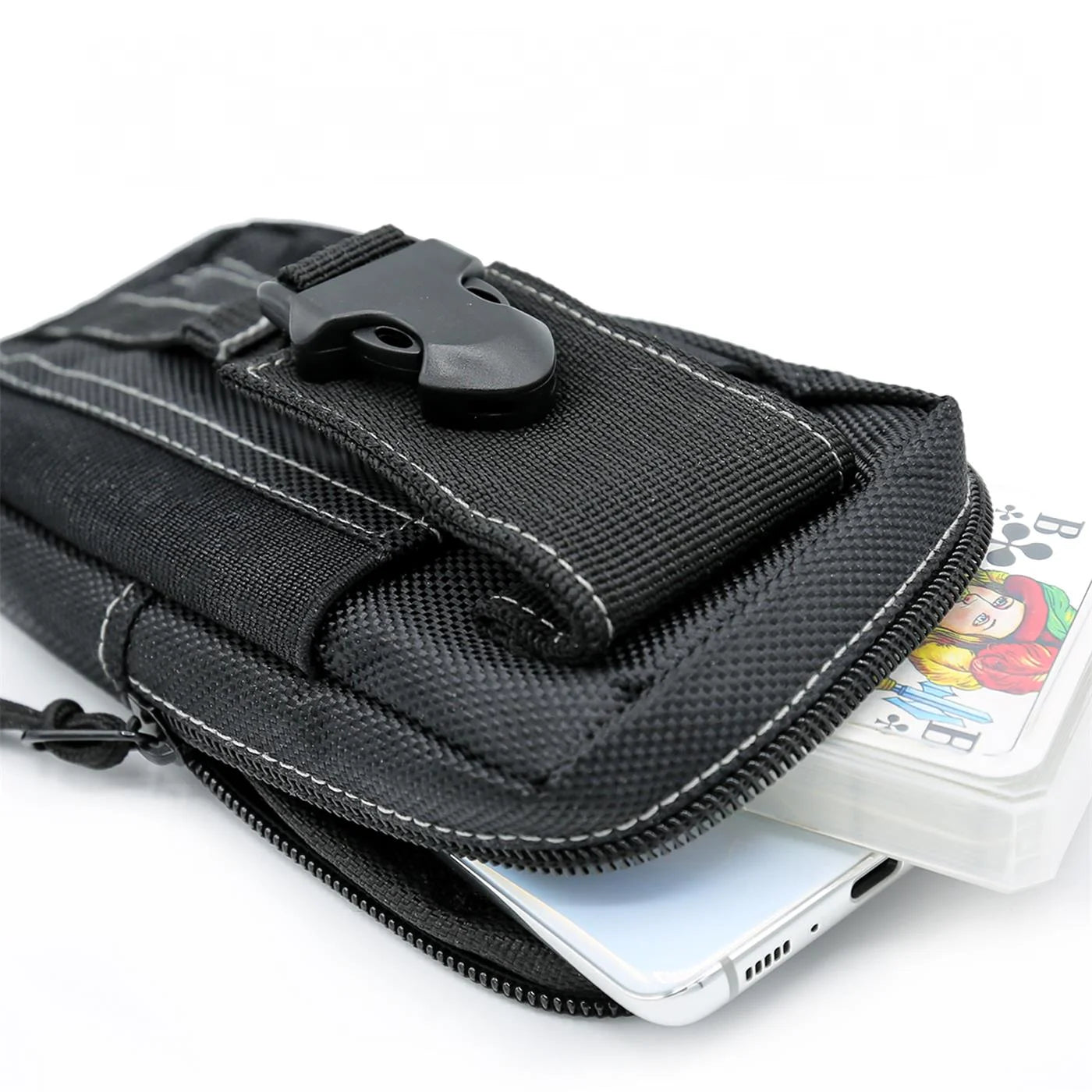 Pochette telephone spacieuse