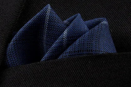 Pochette costume bleu cobalt foncé