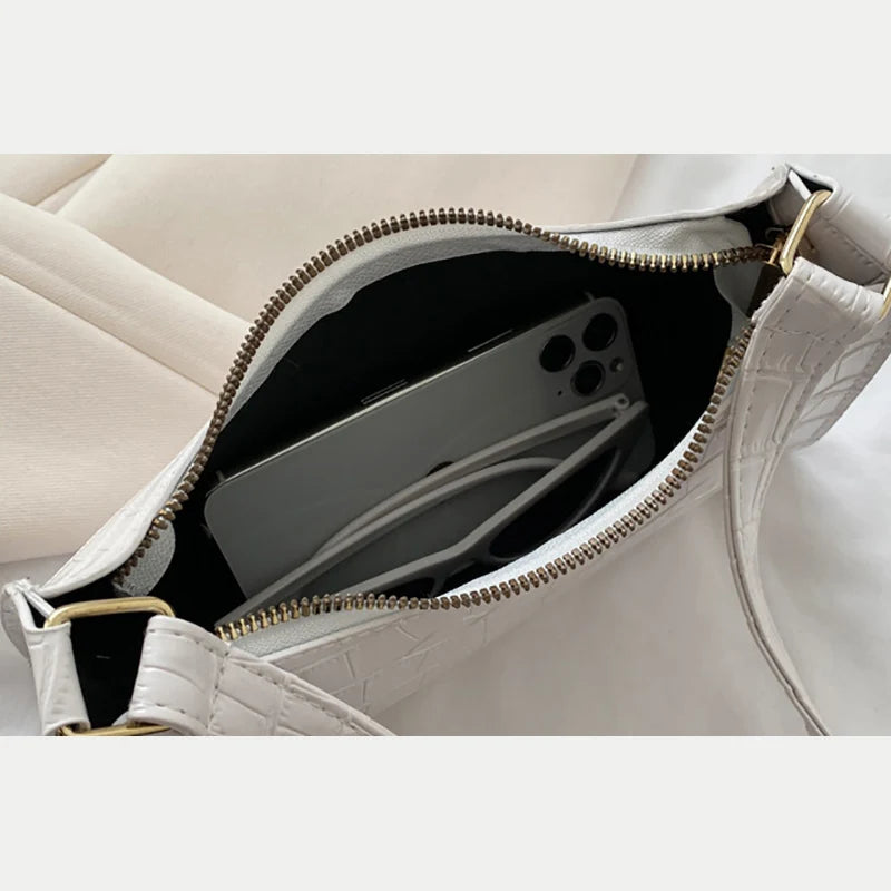 Sac ou pochette ouverte
