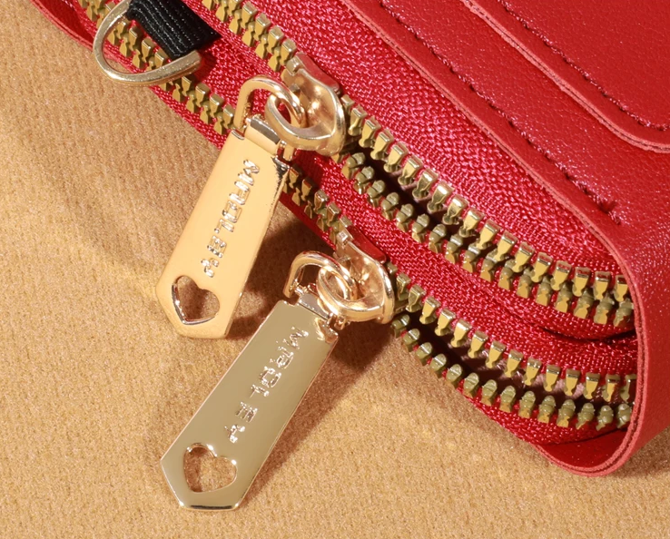 Sac ou pochette zip detail fermeture 