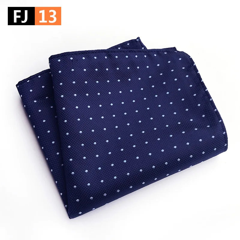 pochette costard fond bleu marine à pois blanc
