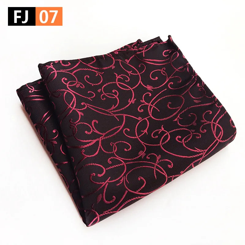 pochette costard fond noir arabesque rouge