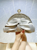 Pochette femme mariage - Vignette | La Maison de la Pochette