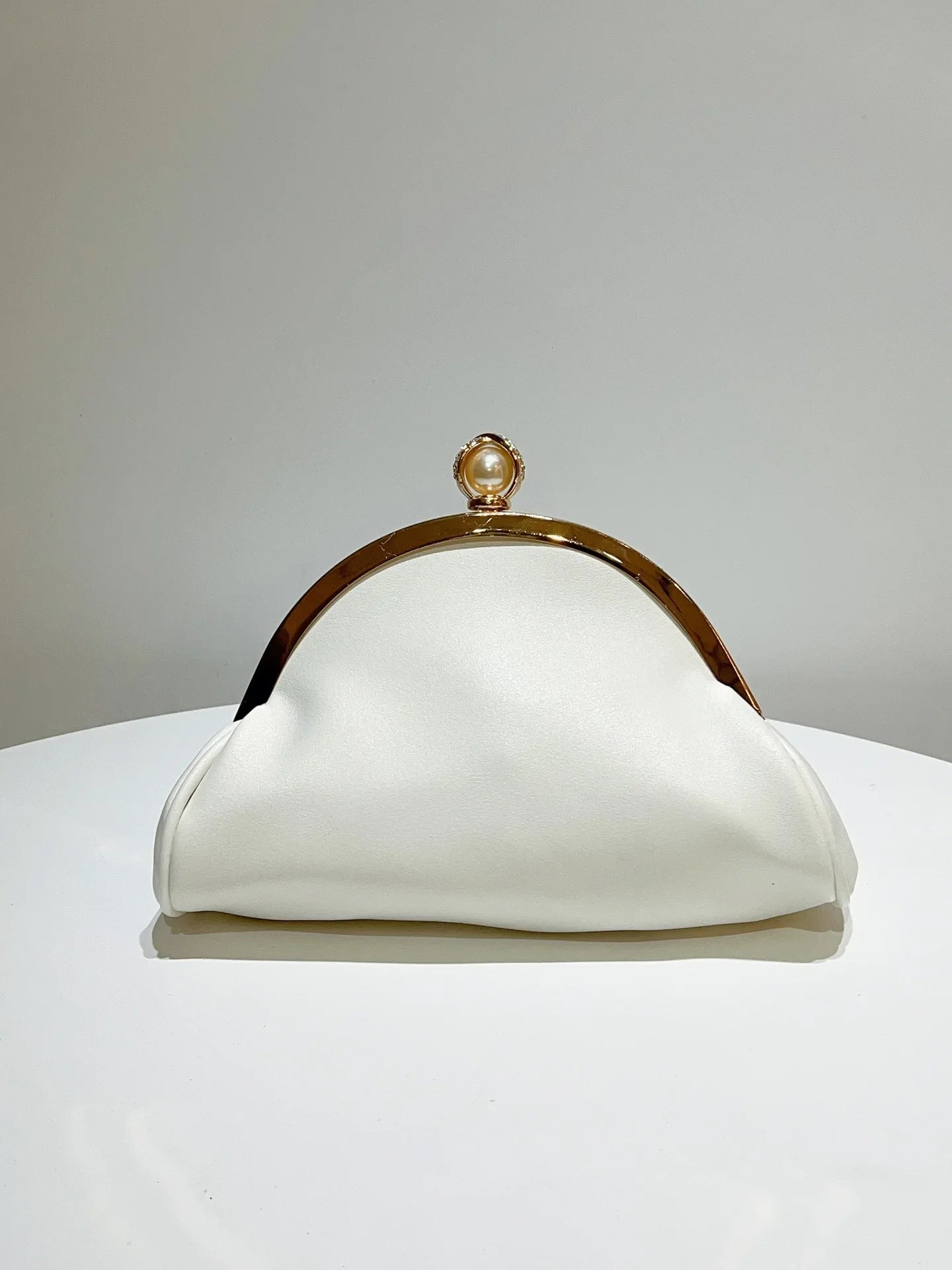 pochette femme mariage luxe  strass visuel dos de la pochette