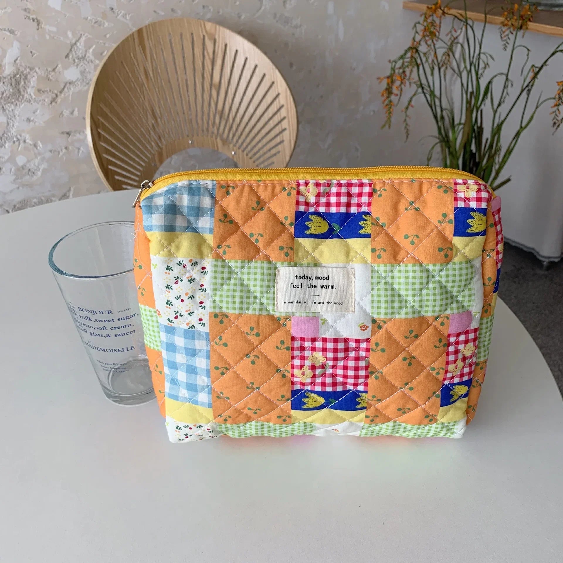 pochette  trousse toilette maquillage tissu molletonee zippee patchwork provençale 